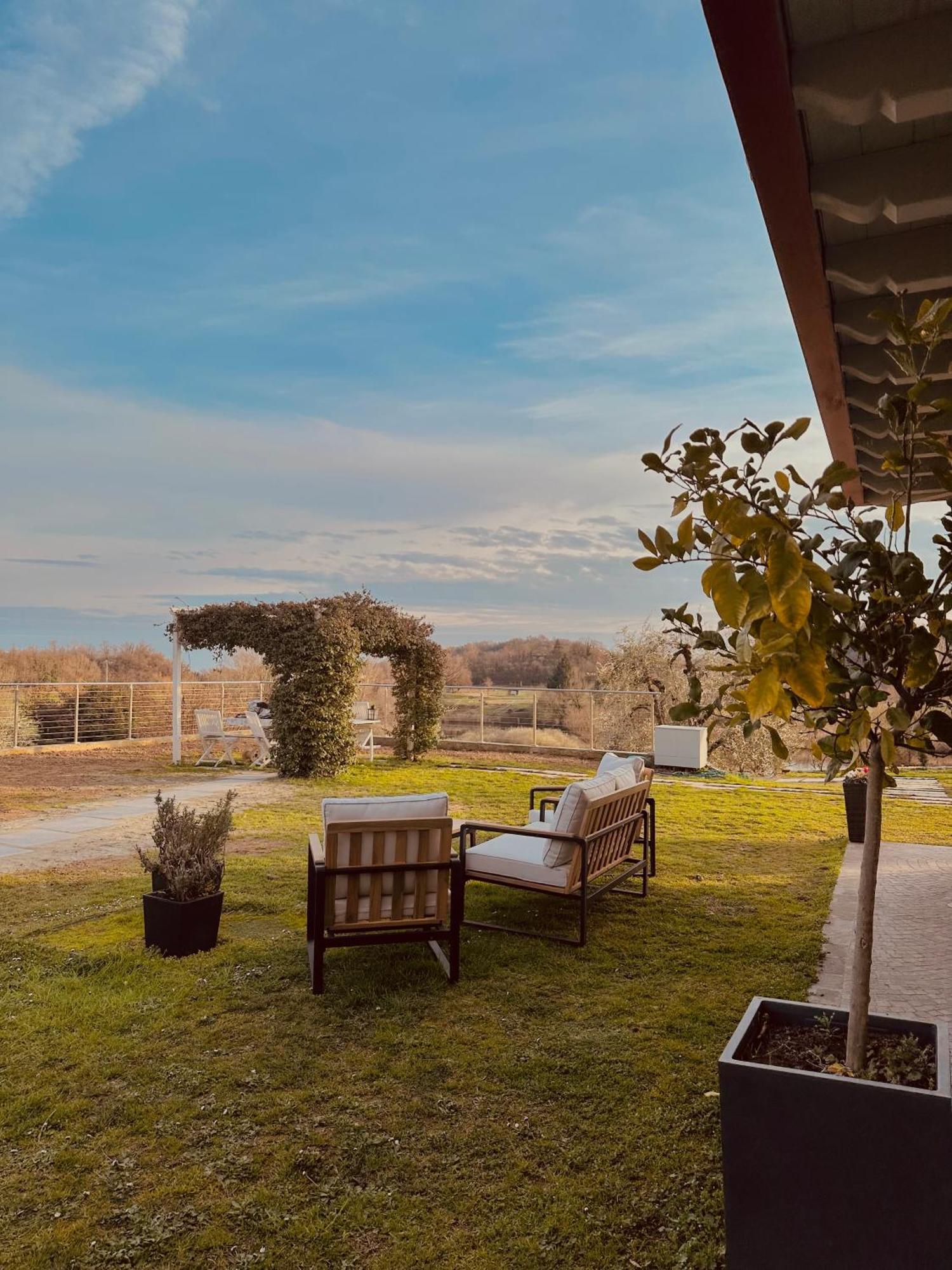 Holiday Home Sovenigo Puegnago sul Garda Exterior foto